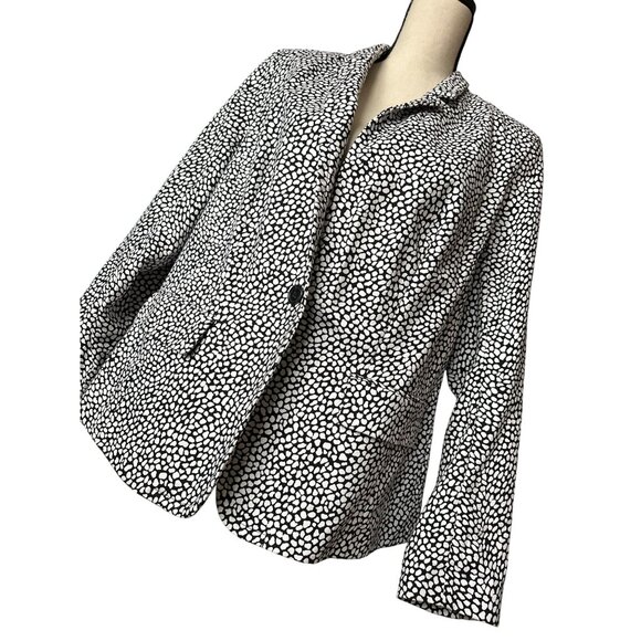 Lane Bryant Blazer The Modernist Collection Black & White Print Stretch Size 16 - Picture 4 of 6
